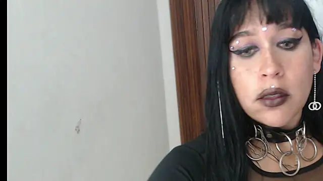 valen ros online show from April 19, 2026, 6:10 pm