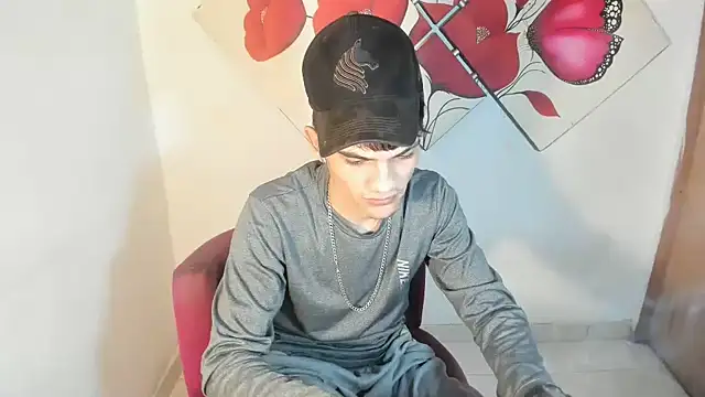 Jesshot bigcock20cm online show from July 26, 2026, 4:20 am