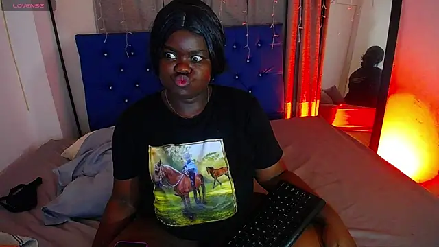 Snapshot of neighbor-ebony chatting on July 8, 2026, 3:33 am neighbor-ebony online show from July 8, 2026, 3:33 am