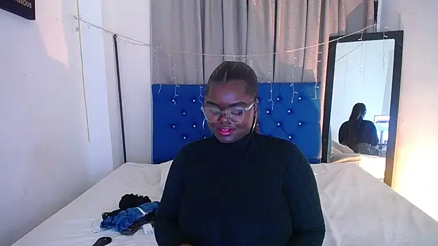 Snapshot of neighbor-ebony chatting on July 22, 2026, 3:09 am neighbor-ebony online show from July 22, 2026, 3:09 am
