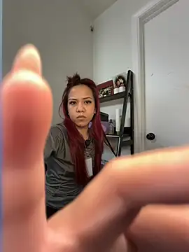 ArielsFeet333 online show from February 18, 2026, 5:36 am