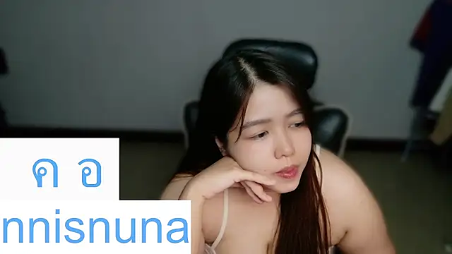 Snapshot of nunanunanuna chatting on June 16, 2026, 6:43 pm nunanunanuna online show from June 16, 2026, 6:43 pm