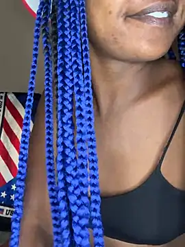 Snapshot of Ebony_Queeen chatting on July 4, 2026, 9:43 pm Ebony Queeen online show from July 4, 2026, 9:43 pm