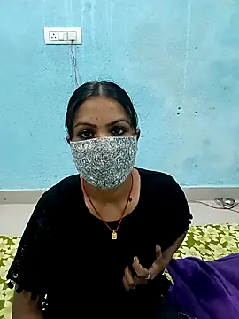 Snapshot of hotcoolcool2 chatting on March 16, 2026, 5:02 am hotcoolcool2 online show from March 16, 2026, 5:02 am