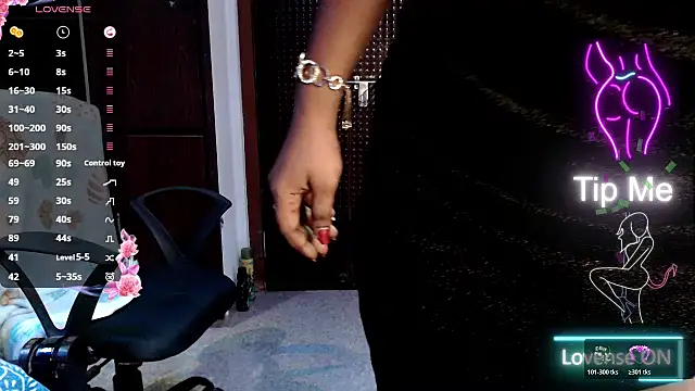 VixenNandhu online show from April 19, 2026, 6:21 pm