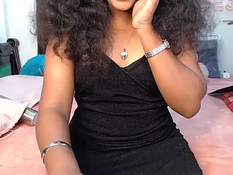 Snapshot of VixenNandhu chatting on July 3, 2026, 10:32 am VixenNandhu online show from July 3, 2026, 10:32 am