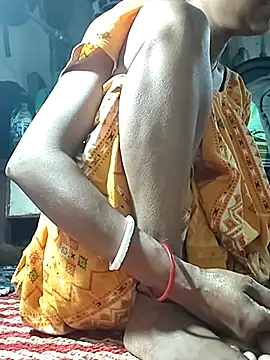 Sweet-runi online show from March 28, 2026, 1:43 pm