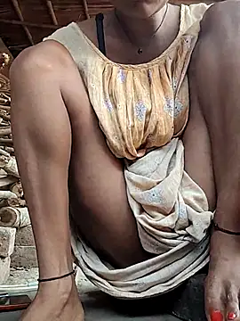 Sweet-runi online show from April 21, 2026, 4:08 am