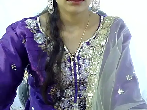 Snapshot of Mehaak_ chatting on July 1, 2026, 7:43 am Mehaak online show from July 1, 2026, 7:43 am