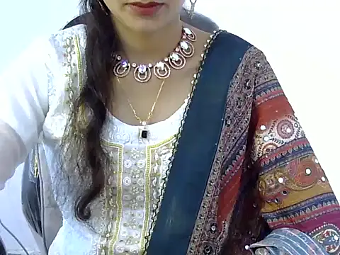 Snapshot of Mehaak_ chatting on July 3, 2026, 7:04 am Mehaak online show from July 3, 2026, 7:04 am