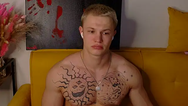 SterlingNoir online show from March 24, 2026, 7:19 pm