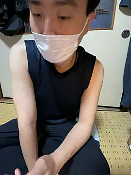 shizuku-kun211 online show from May 9, 2026, 11:37 am