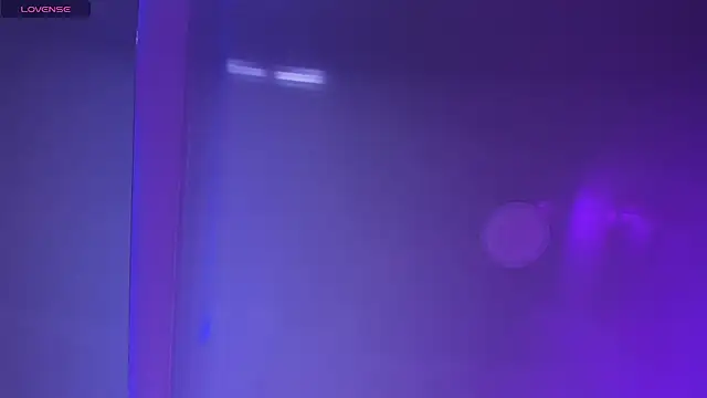 Madison Rosee online show from April 22, 2026, 1:19 am