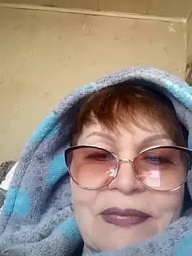 SophieBurns online show from February 28, 2026, 10:49 am