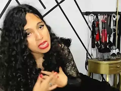 PaulaSchumacher online show from March 4, 2026, 12:55 pm