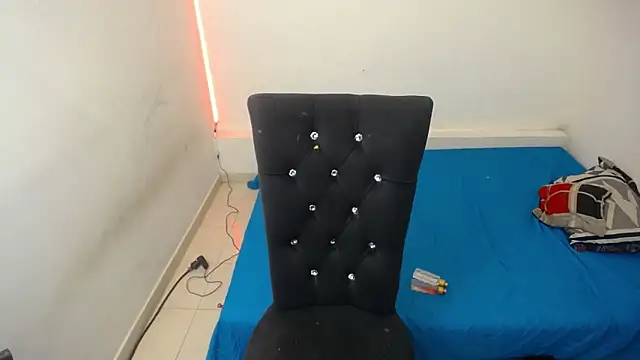 Naomy Reiden online show from February 12, 2026, 6:25 pm