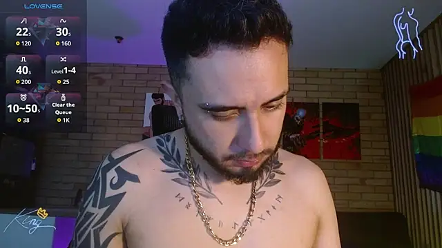 dave wolf7 online show from April 27, 2026, 6:44 am