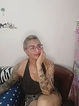 Charlotte gray  online show from February 13, 2026, 1:18 pm