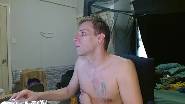 cguffey2284 online show from March 6, 2026, 11:01 pm