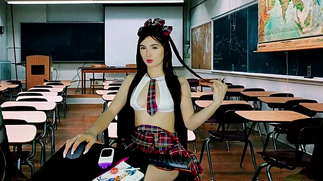 luna forever7 online show from February 26, 2026, 8:08 pm