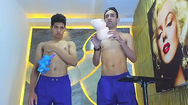 couplehot sex  online show from February 27, 2026, 8:58 am