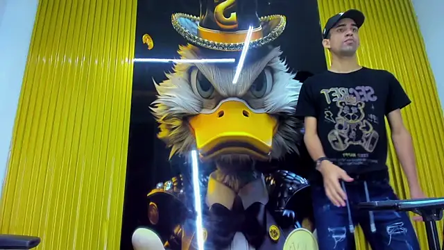 couplehot sex  online show from March 4, 2026, 8:15 pm