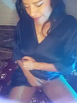 lorenita1616 online show from February 21, 2026, 8:26 am