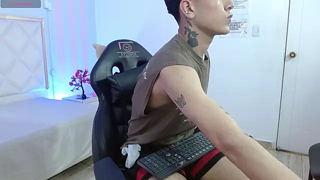 estefan tay online show from February 9, 2026, 3:10 am