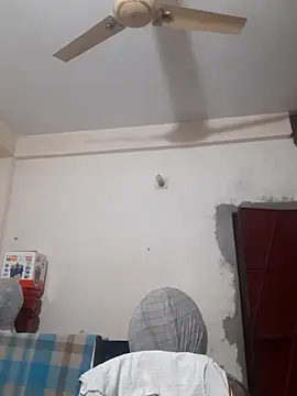 -Neha- online show from February 9, 2026, 4:27 am