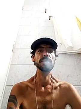 Swicth love online show from April 21, 2026, 2:01 pm