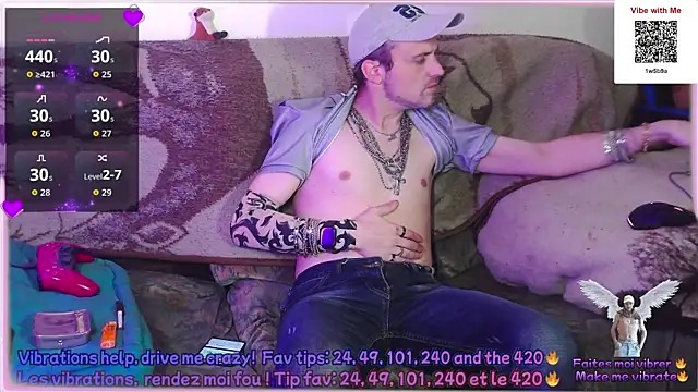 SwatRocShy online show from April 21, 2026, 6:09 am