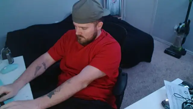 theone07221 online show from February 12, 2026, 7:25 am