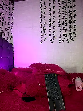 Keyla-moon online show from March 27, 2026, 3:12 am