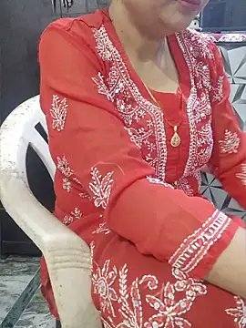 SexybeboX online show from April 21, 2026, 6:20 am