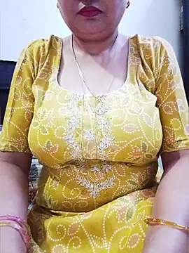 Snapshot of SexybeboX chatting on June 4, 2026, 5:46 am SexybeboX online show from June 4, 2026, 5:46 am