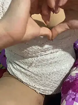 hamoi11 online show from February 11, 2026, 3:06 pm