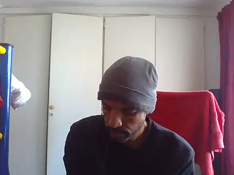 lavelle26 online show from March 11, 2026, 9:37 am