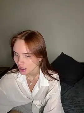 Emma Songae online show from February 27, 2026, 5:35 pm