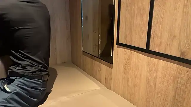 taro taro45 online show from April 20, 2026, 9:12 am