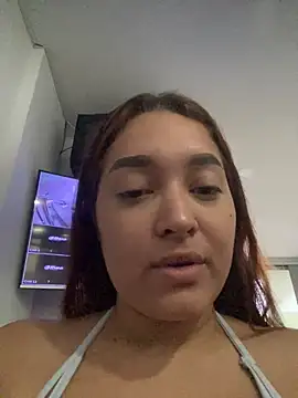 Emily Harpeer online show from March 4, 2026, 11:27 am