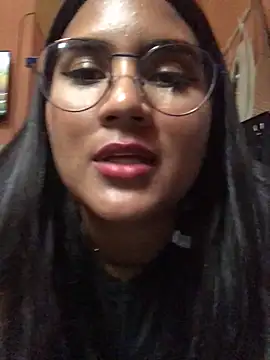 Snapshot of Zoe_Renata chatting on June 14, 2026, 9:06 pm Zoe Renata online show from June 14, 2026, 9:06 pm