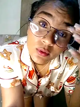 Snapshot of Zoe_Renata chatting on July 12, 2026, 3:19 am Zoe Renata online show from July 12, 2026, 3:19 am