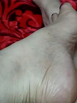 Warda Egy online show from April 12, 2026, 9:14 am