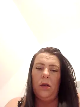 louisa36 online show from April 24, 2026, 1:41 am