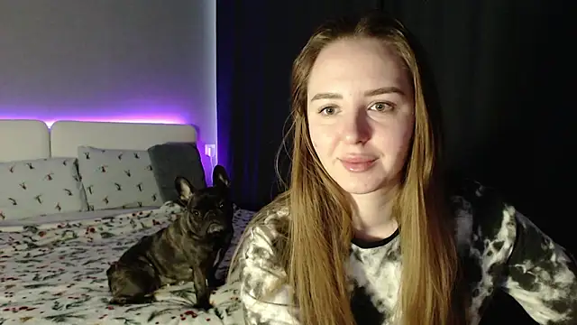 Reyleys online show from March 5, 2026, 9:27 am