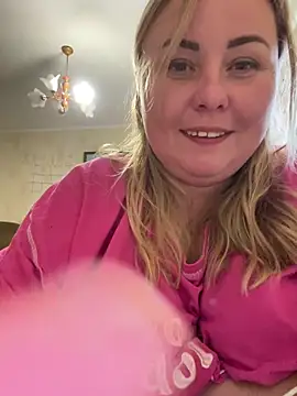 Snapshot of Mommy-girl-Lola chatting on May 29, 2026, 11:08 am Mommy-girl-Lola online show from May 29, 2026, 11:08 am