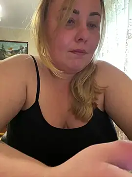 Snapshot of Mommy-girl-Lola chatting on June 3, 2026, 11:24 am Mommy-girl-Lola online show from June 3, 2026, 11:24 am