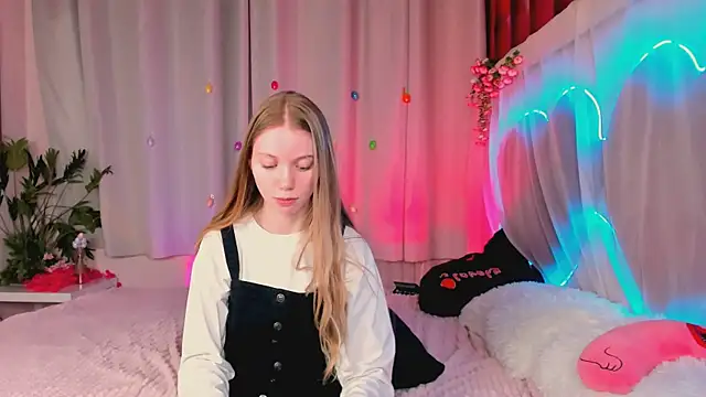 lada2k4 online show from June 5, 2026, 6:52 am