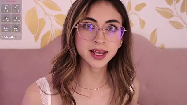 EmmaClark   online show from March 27, 2026, 7:24 pm