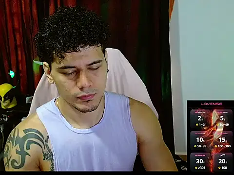 Logan0626 online show from April 17, 2026, 12:52 pm